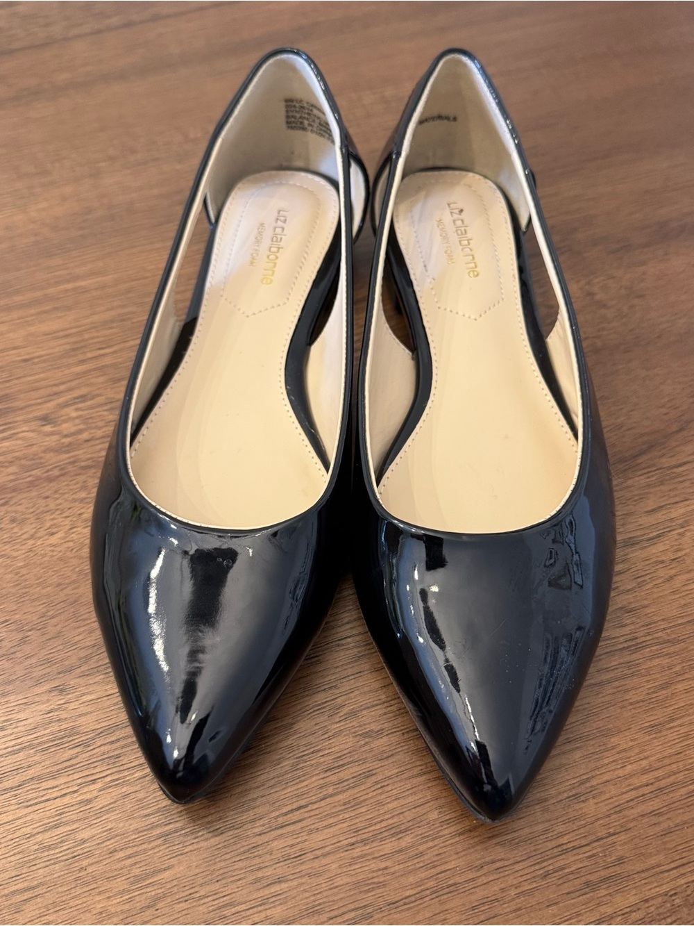 Liz Claiborne Black Patent Pointed Ballet Flats